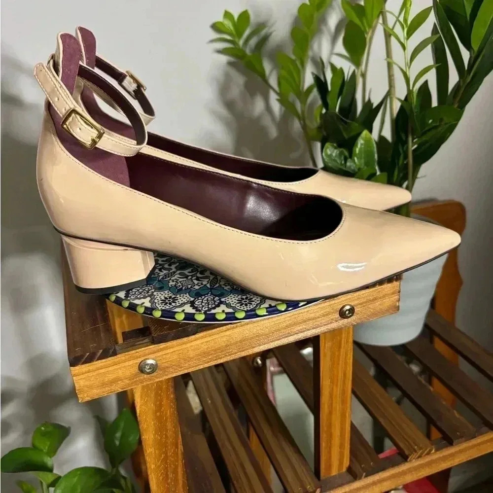 Sarto Vitale Patent Pointed Tie Ankle Strap